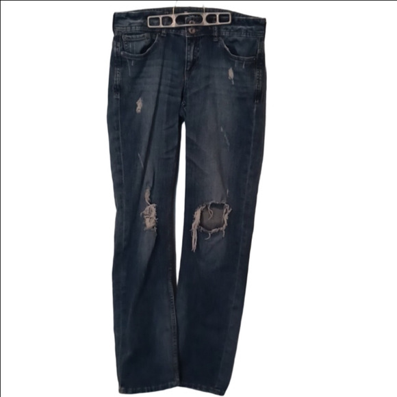 💙🌺Classic Blue Distressed Women Jeans - Picture 15 of 16